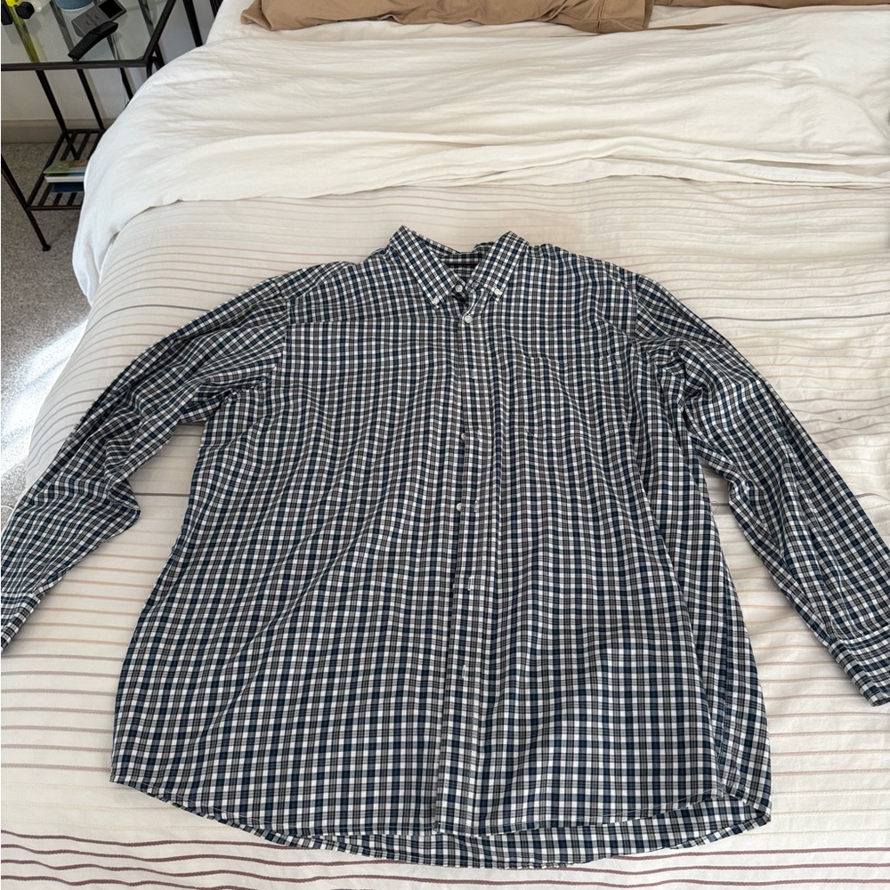 Covington Men's Black and White Checkered Shirt